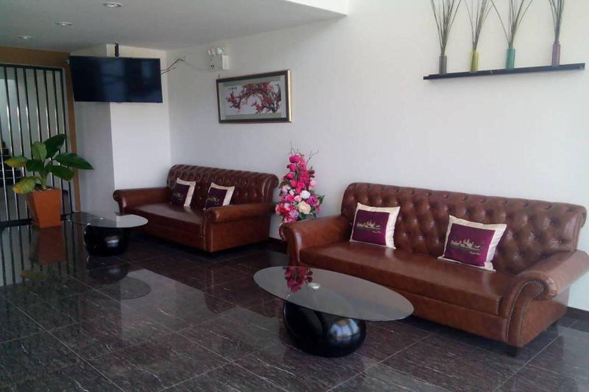 One Fu Hotel Surin Exterior photo
